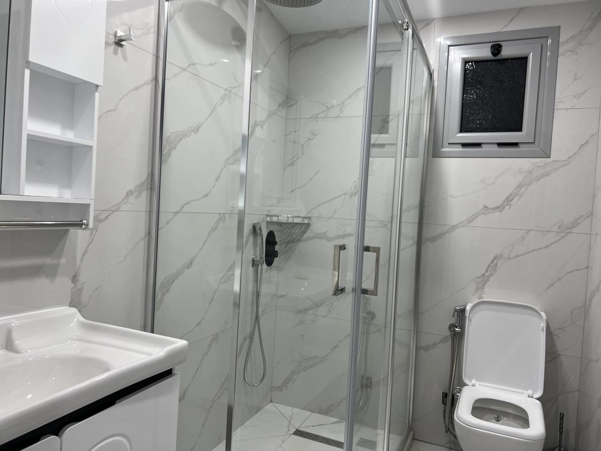 בראט Guesthouse Osumi מראה חיצוני תמונה